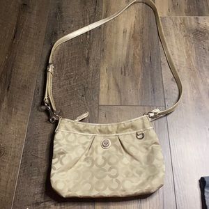 👜Coach gold purse👜